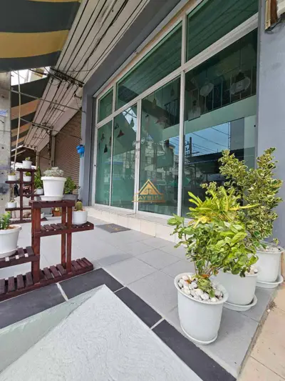 Commercial building for sale  Soi Siam Country Club