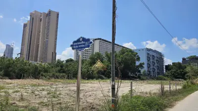 754 Sqw. Yard at Na Jomtien 18 Monthly 150,000 THB Yard for RENT - Land -  - 