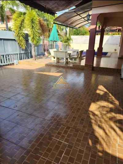 Single  House for SALE at Soi Nern Phlap Wan