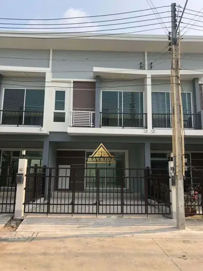 Supalai Bella Village Pornprapanimit Road 3 Beds 2 Baths Urgent SALE - Town House - Siam Country Club - 