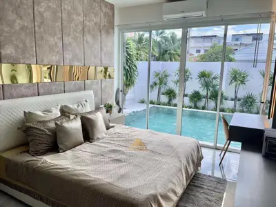 Houses Near Jomtien Beach 4-5 Beds 5-6 Baths for SALE - Haus - Jomtien - 