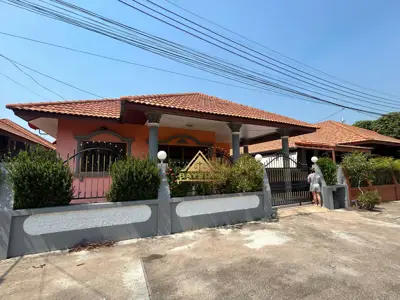 สำนักงานที่ดินเอกมงคล 8 ซอย 2 ห้องนอน 2 ห้องน้ำให้เช่า - บ้าน - พัทยาใต้ - 