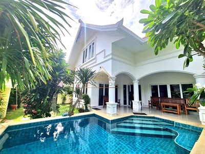 House at Na Jomtien with For Sale  - Haus - Jomtien - 