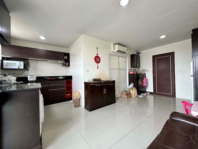 ไลฟ์ เว ล่า คาซา 1 ห้องนอนสำหรับขาย - คอนโด - Wong Amat Beach - 