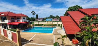 Bang Saray Resort 800 Meters from the Beach super Hot SALE - Hotel - Bang Saray - 