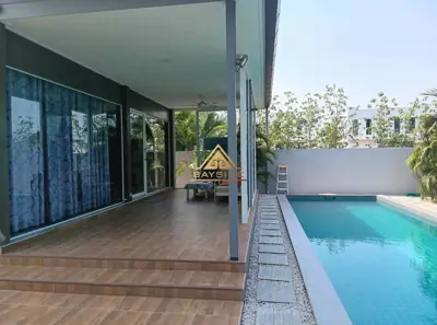 Pool villa house at Soi Huay Yai for SALE