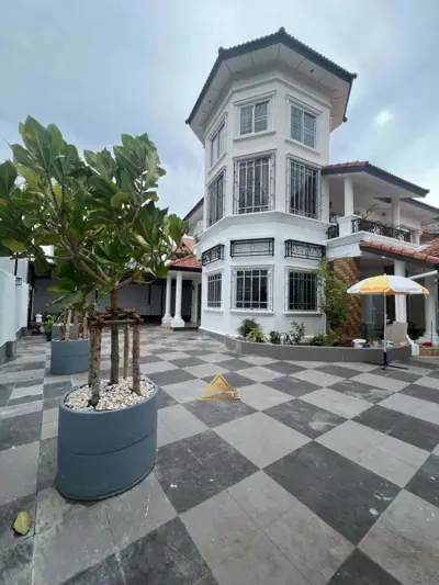 Single House at Nong Pla Lai 4 Beds 3 Baths for RENT - Haus - Nong Pla Lai - 