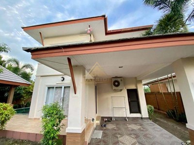 Baan Dusit Pattaya Park House 4 Bedrooms for Rent - House - Huai Yai - 