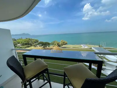 Pure Condo Na Jomtien 3 Beds for SALE - Eigentumswohnung - Jomtien - 