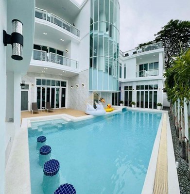 Elite Pool Villa 3 Stories For Rent - Haus -  - 