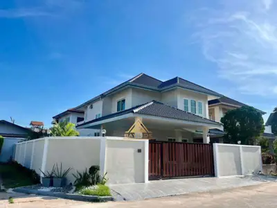 Two-Storey detached house in Pattaya  4 Beds 3 Baths for SALE - House - Pattaya Central - 