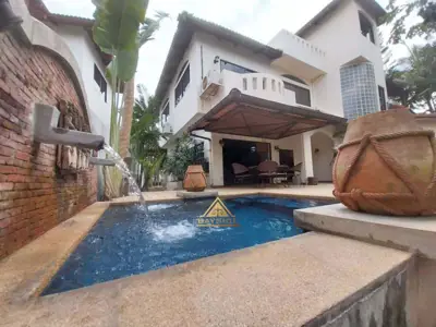 2 Storey House Sukhumvit 87 Pets Friendly 3 Beds 3 Baths for RENT - House - Pattaya South - 