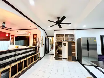 Hot deal 3 Beds 2 Baths House in Center for RENT - Haus - Central Pattaya - 
