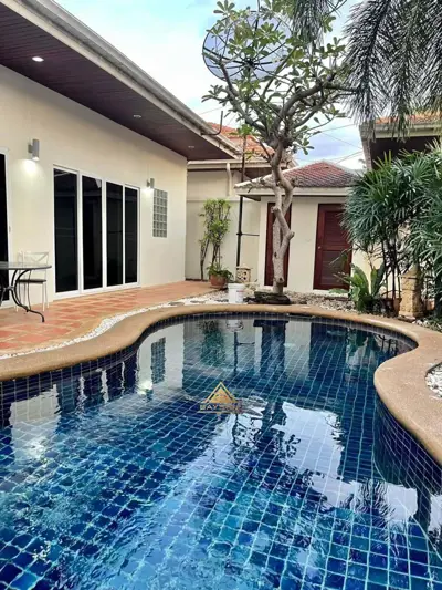 Pool Villa Located on Pratumnak Hill 2 Beds for SALE - Haus - Pratumnak - 