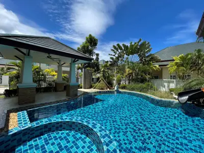 Baan Dusit Pattaya Hill Pool Villa 3 Bedrooms for RENT  - Haus - Huai Yai - 