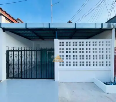 Townhouse in Soi khao Noi 2 Beds 2 Baths for SALE - Reihenhaus - Khao Talo - 